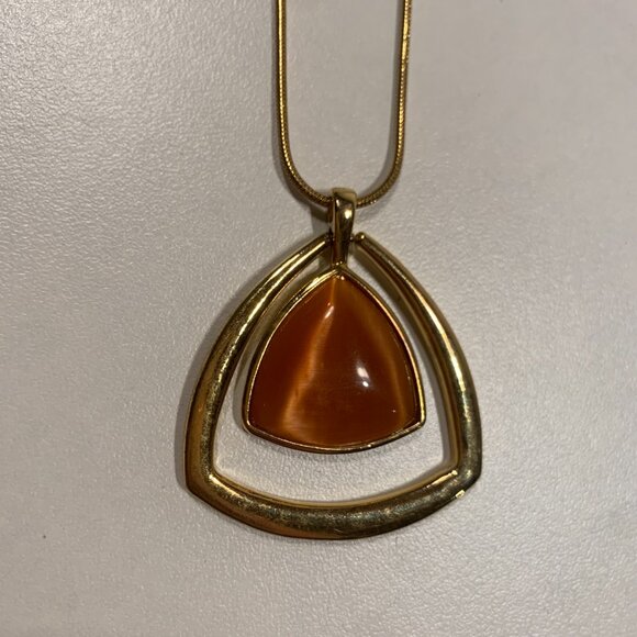 M&S Gold Tone Pendant Necklace Cat Eye Stone Modernist Vintage Style Statement - Picture 3 of 7